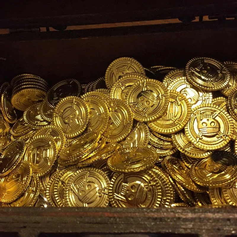 50 Pieces Pirate Gold Plastic  - огляд і ціна Board Game Pirates